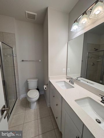 2618 VELOCITY RD, Herndon, VA 20171