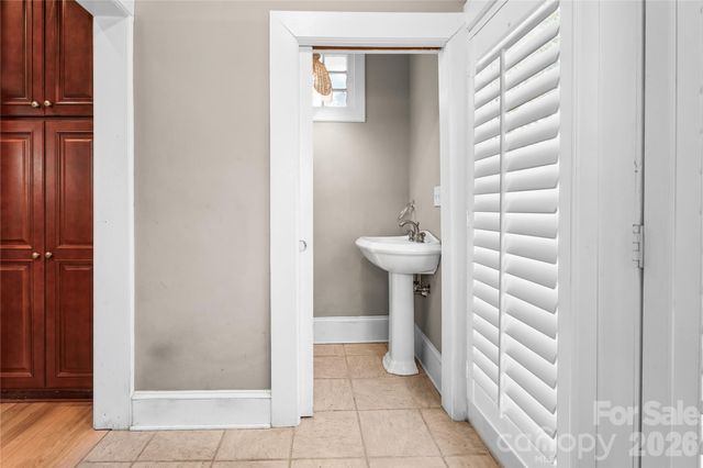 46 Marsh Avenue NW, Concord, NC 28025