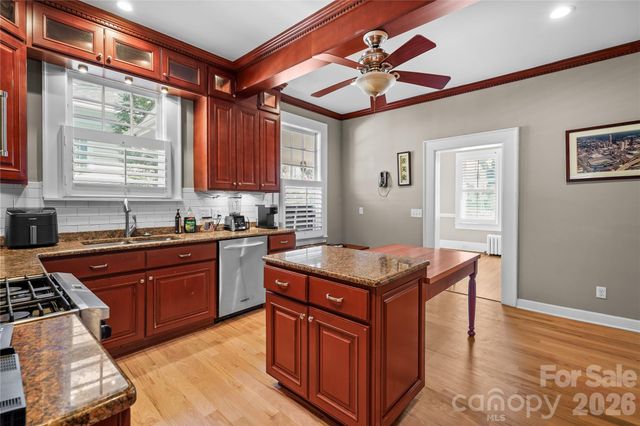 46 Marsh Avenue NW, Concord, NC 28025