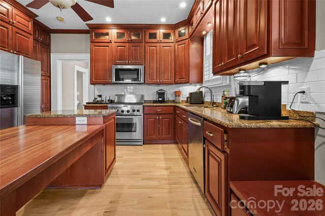 46 Marsh Avenue NW, Concord, NC 28025