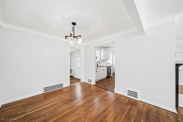 291 E 204th Street, Euclid, OH 44123