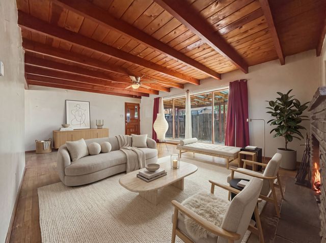 1404 Zuni Street, Santa Fe, NM 87505