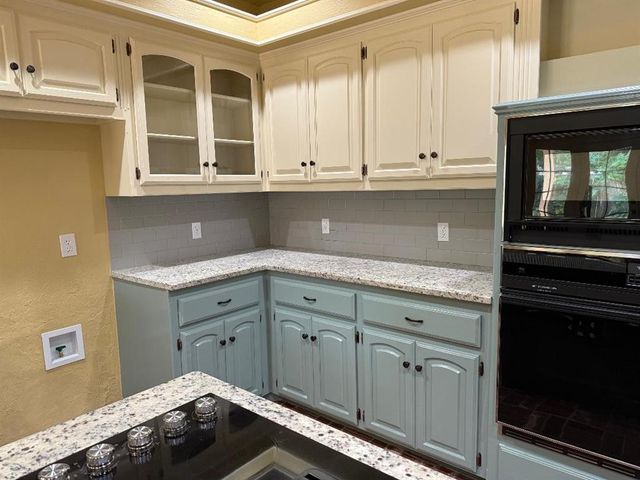 6108 Plum Thicket Road, Oklahoma City, OK 73162