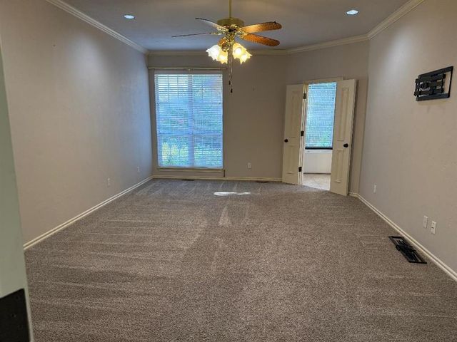 6108 Plum Thicket Road, Oklahoma City, OK 73162