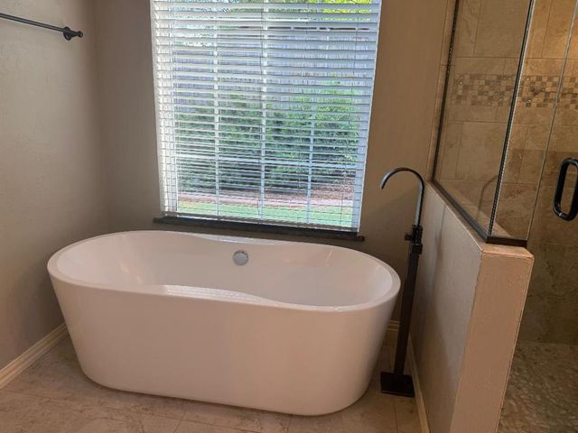 6108 Plum Thicket Road, Oklahoma City, OK 73162