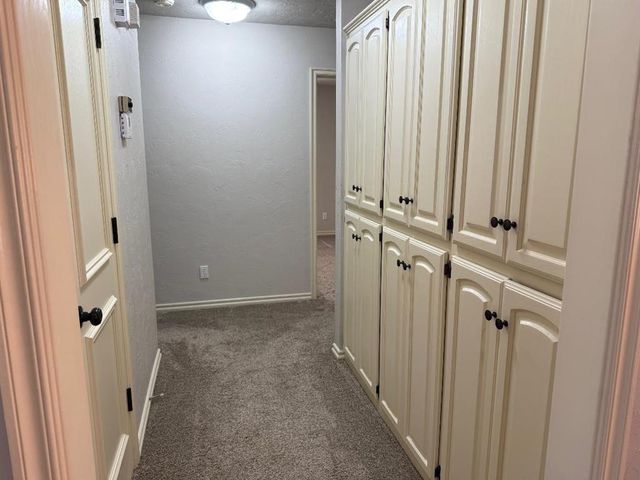 6108 Plum Thicket Road, Oklahoma City, OK 73162