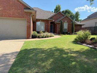 6108 Plum Thicket Road, Oklahoma City, OK 73162
