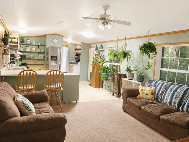 10 Hummingbird Lane, Raymond, NH 03077