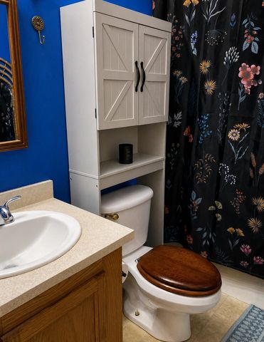 10 Hummingbird Lane, Raymond, NH 03077