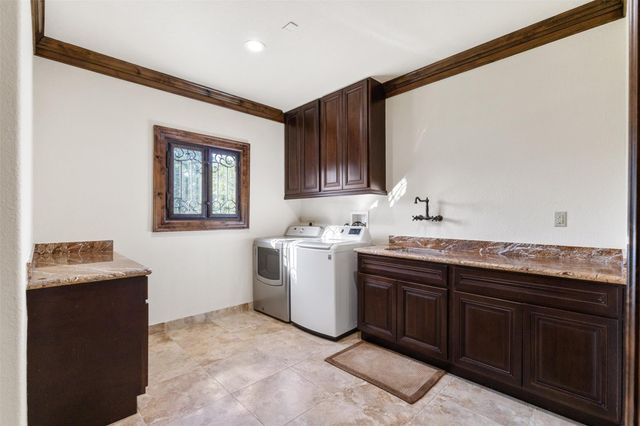 19216 Fm 442 Road, Needville, TX 77461