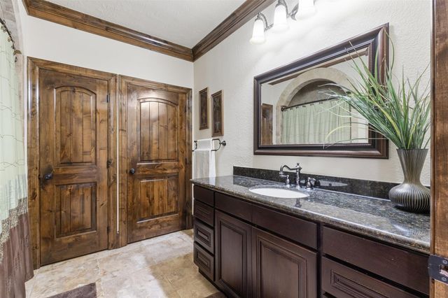 19216 Fm 442 Road, Needville, TX 77461