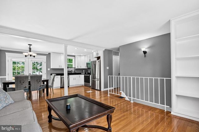 13881 LANGSTONE DR, Woodbridge, VA 22193