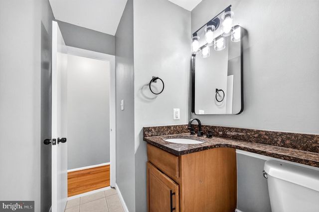 13881 LANGSTONE DR, Woodbridge, VA 22193