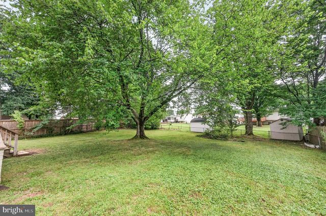 13881 LANGSTONE DR, Woodbridge, VA 22193