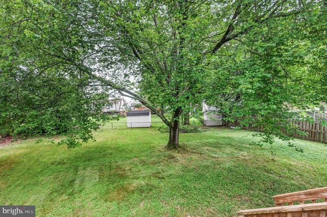 13881 LANGSTONE DR, Woodbridge, VA 22193