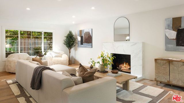 30601 Sicomoro Drive, Malibu, CA 90265