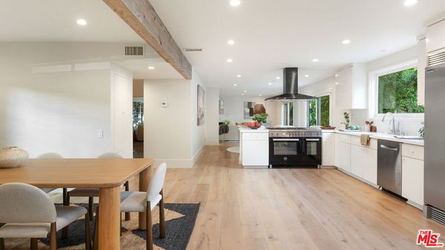 30601 Sicomoro Drive, Malibu, CA 90265