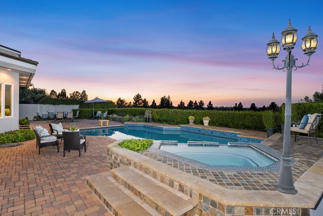 18751 Via San Marco, Irvine, CA 92603