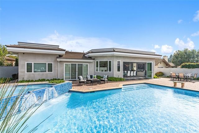 18751 Via San Marco, Irvine, CA 92603