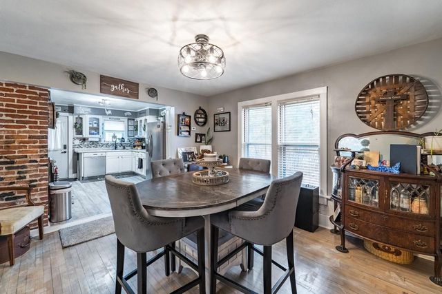 1303 E WAUSAU AVENUE, Wausau, WI 54403