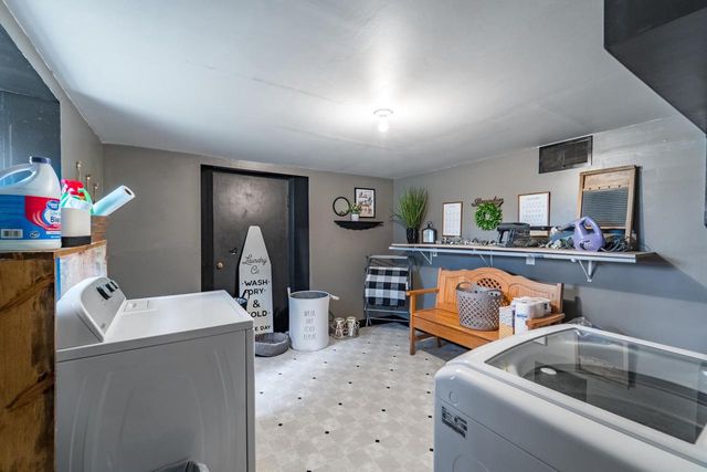 1303 E WAUSAU AVENUE, Wausau, WI 54403