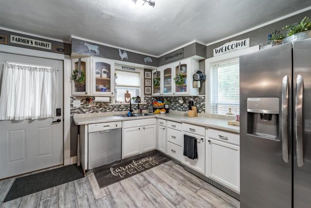 1303 E WAUSAU AVENUE, Wausau, WI 54403