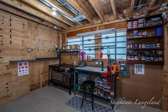 4925 S Brooks Road, Fruitport, MI 49415