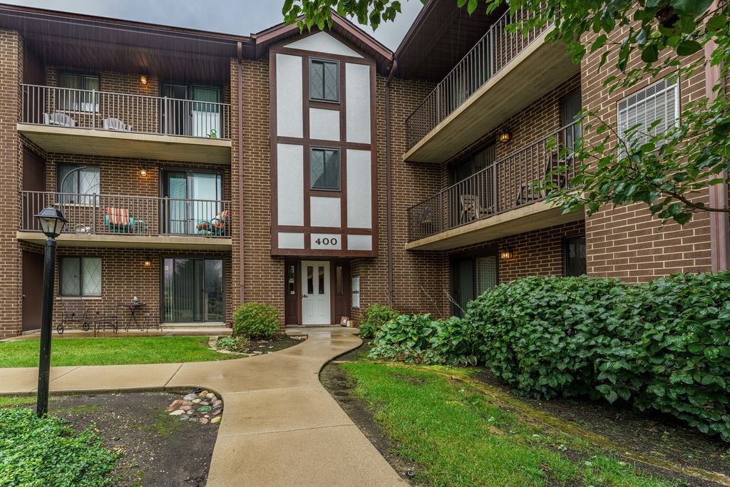 915 N York Street N 404, Elmhurst, IL 60126 — exterior