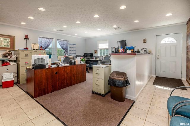 8130 Southfork Road, Marion, IL 62959