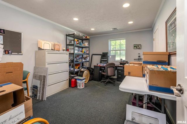 8130 Southfork Road, Marion, IL 62959