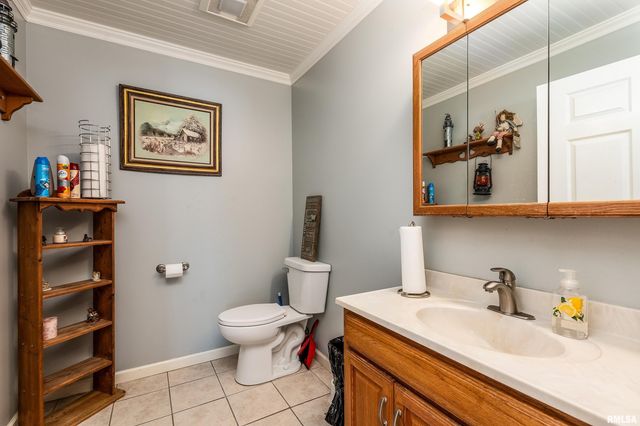 8130 Southfork Road, Marion, IL 62959