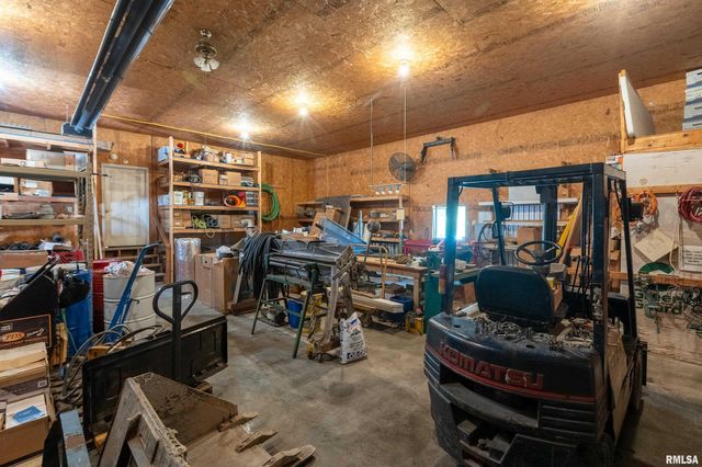 8130 Southfork Road, Marion, IL 62959