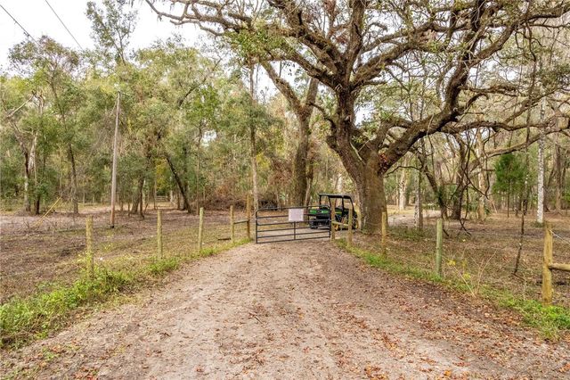 24091 RICHBARN ROAD, Brooksville, FL 34601