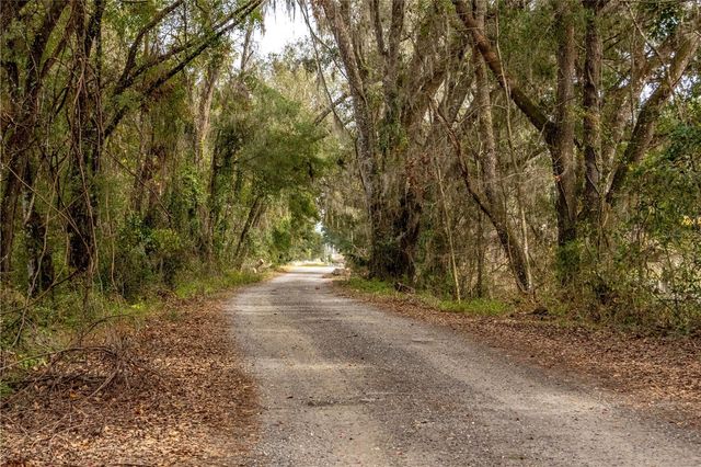 24091 RICHBARN ROAD, Brooksville, FL 34601