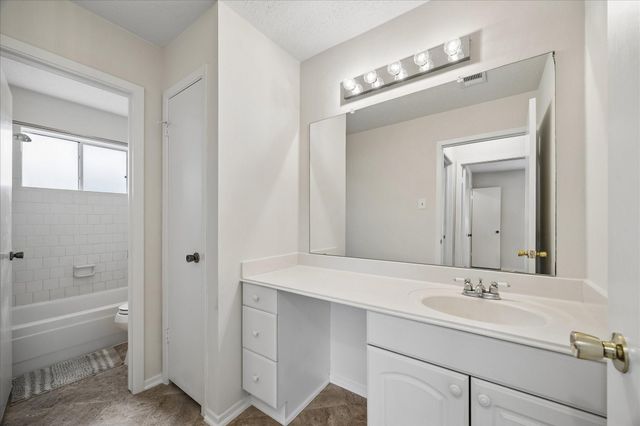 218 Tara Plantation Drive, Richmond, TX 77469