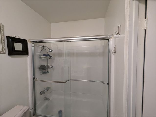 18530 Hatteras St Unit 329, Tarzana (los Angeles), CA 91356