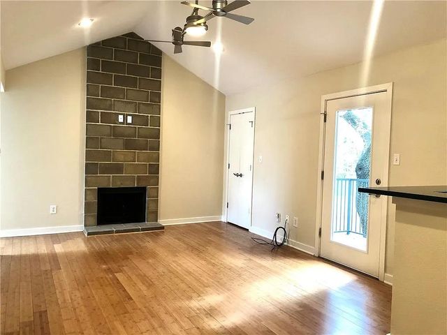 3601 Menchaca RD 210, Austin, TX 78704
