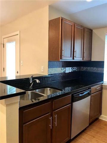3601 Menchaca RD 210, Austin, TX 78704