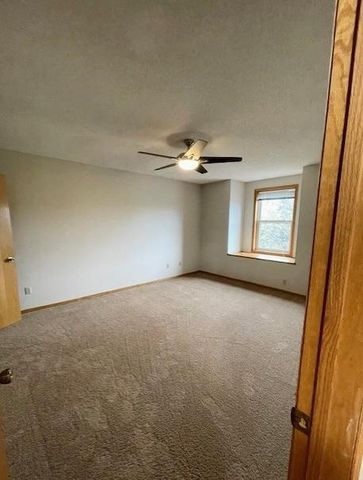 14289 Estates Avenue, Apple Valley, MN 55124