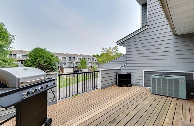 14289 Estates Avenue, Apple Valley, MN 55124