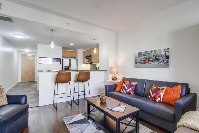1150 J 603, San Diego, CA 92101