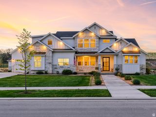 179 E TWIN HOLLOW DR #19, Mapleton, UT 84664