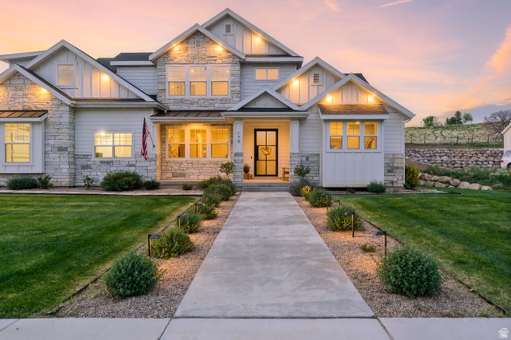 Image 2 of property listing at 179 E TWIN HOLLOW DR #19, Mapleton, UT 84664