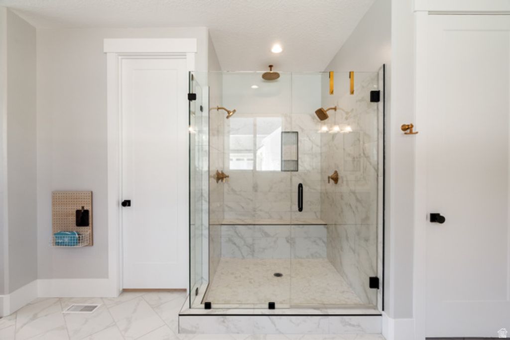 Image 33 of property listing at 179 E TWIN HOLLOW DR #19, Mapleton, UT 84664