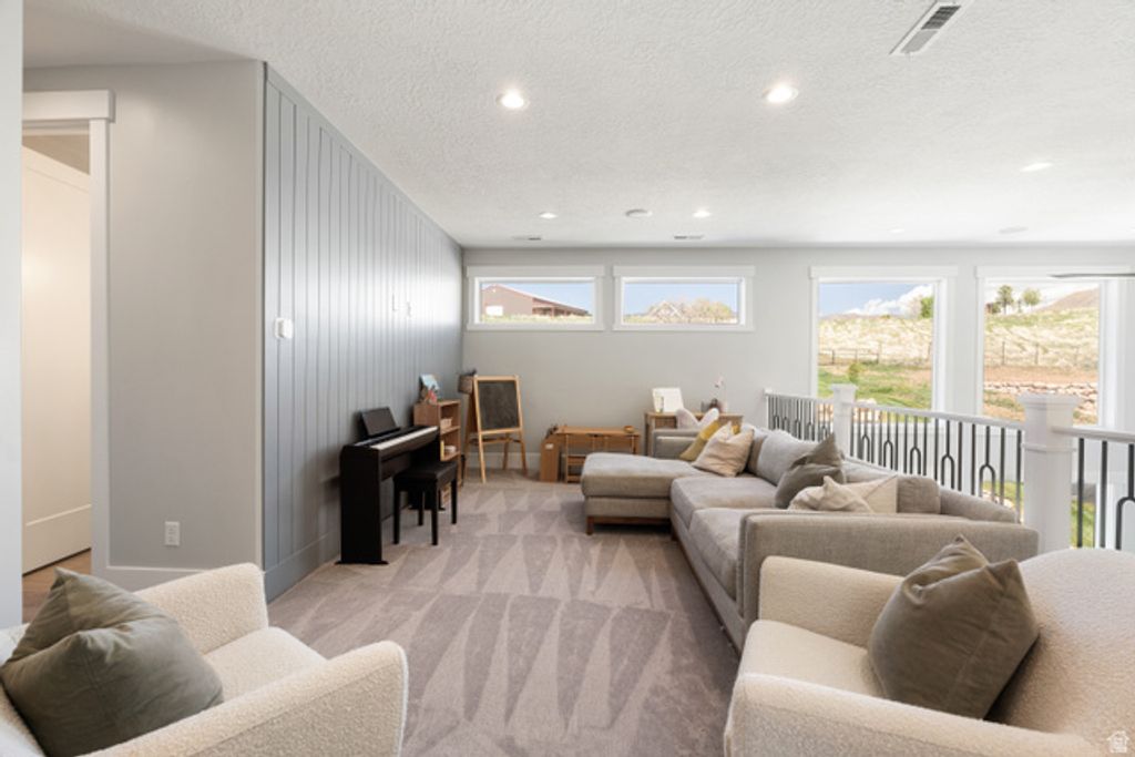 Image 38 of property listing at 179 E TWIN HOLLOW DR #19, Mapleton, UT 84664