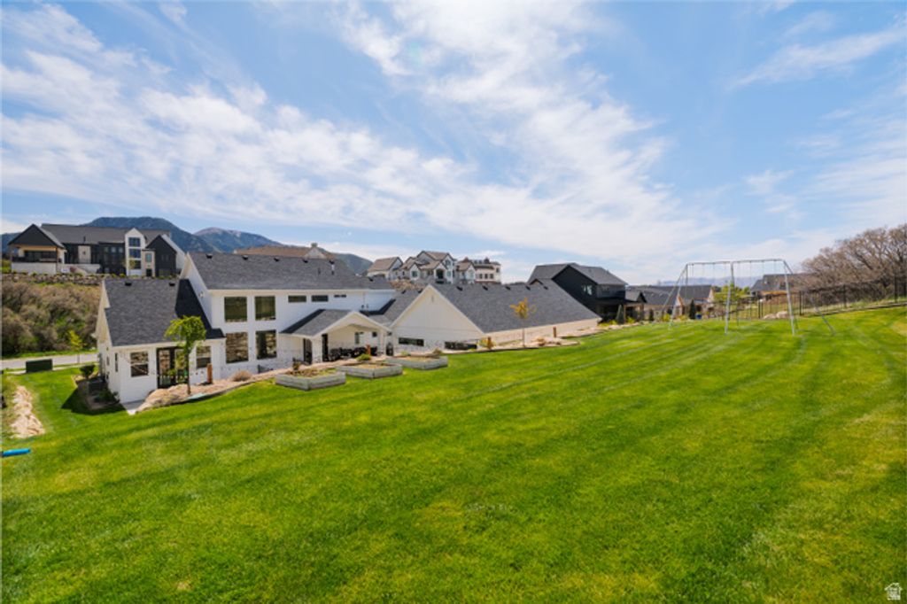 Image 73 of property listing at 179 E TWIN HOLLOW DR #19, Mapleton, UT 84664