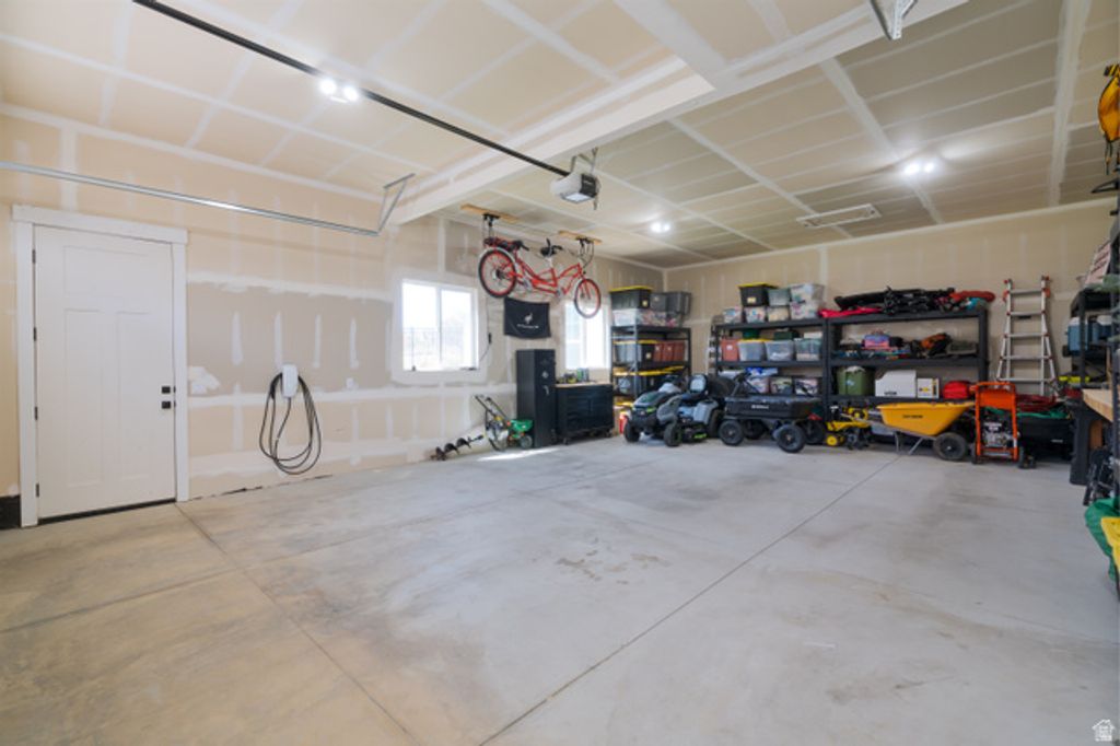 Image 81 of property listing at 179 E TWIN HOLLOW DR #19, Mapleton, UT 84664