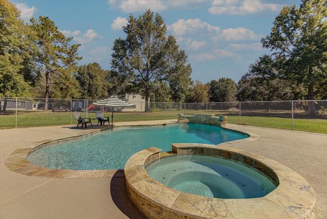 14750 Highway 146 N, Liberty, TX 77575