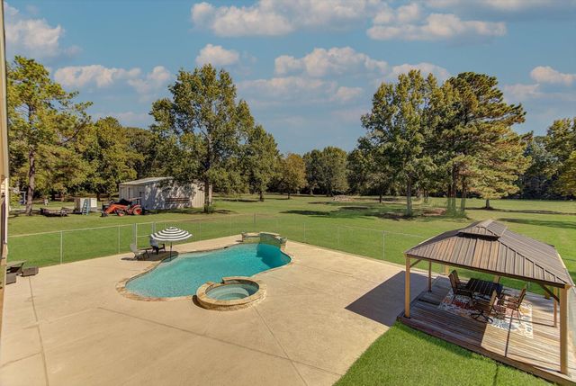 14750 Highway 146 N, Liberty, TX 77575