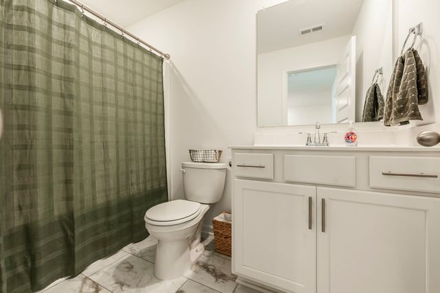 781 Coburg St, Gallatin, TN 37066